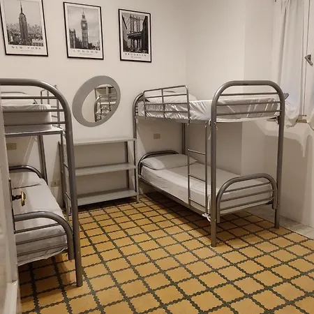 Maddalena - Accoglienza Pellegrini Hostel
